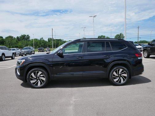 2025 Volkswagen Atlas 2.0T SE w/Technology 4MOTION