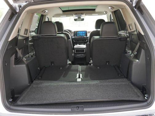 2025 Volkswagen Atlas 2.0T SEL Premium R-Line 4MOTION