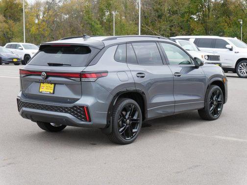 2025 Volkswagen Tiguan 2.0T SE R-Line Black 4MOTION