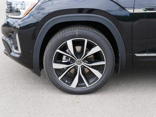 2025 Volkswagen Atlas 2.0T SEL Premium R-Line 4MOTION