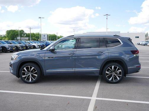 2025 Volkswagen Atlas 2.0T SEL Premium R-Line 4MOTION