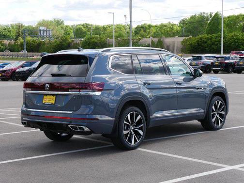 2025 Volkswagen Atlas 2.0T SEL Premium R-Line 4MOTION