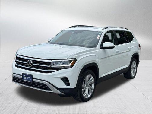 2022 Volkswagen Atlas 3.6L SE w/Technology
