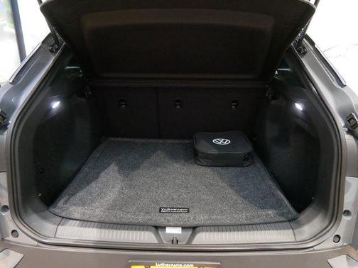 2025 Volkswagen ID.4 AWD Pro