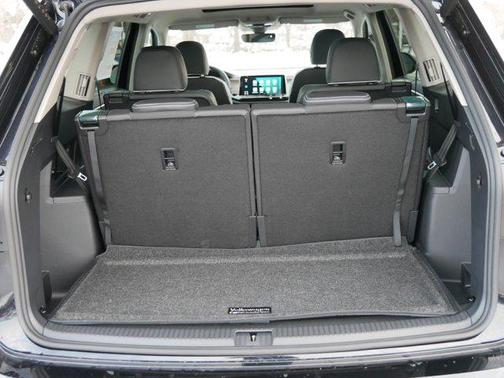 2026 Volkswagen Atlas 2.0T SEL Premium R-Line 4MOTION