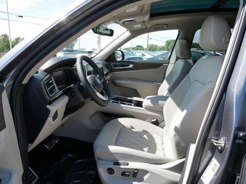 2025 Volkswagen Atlas 2.0T SEL Premium R-Line 4MOTION
