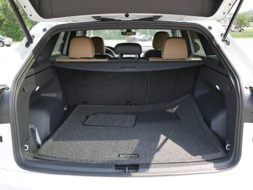 2025 Volkswagen Atlas Cross Sport 2.0T SE