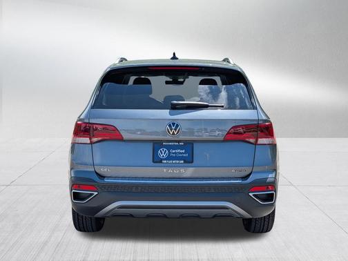 Platinum Gray Metallic 2023 Volkswagen Taos 1.5T SEL