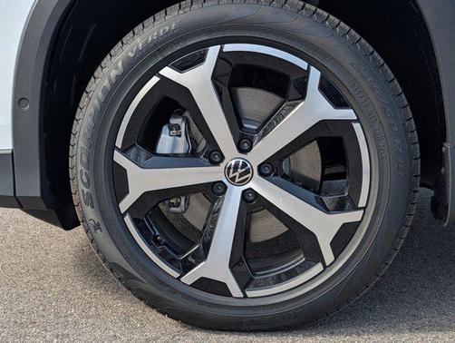 2026 Volkswagen Tiguan 2.0T SE 4MOTION