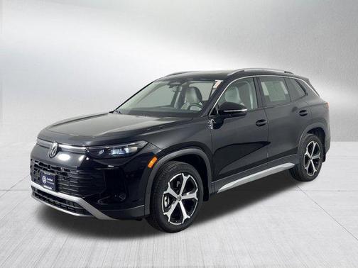 2025 Volkswagen Tiguan 2.0T SE 4MOTION