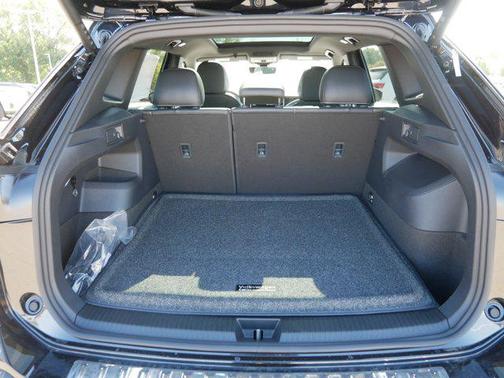 2025 Volkswagen Tiguan 2.0T SE R-Line Black 4MOTION