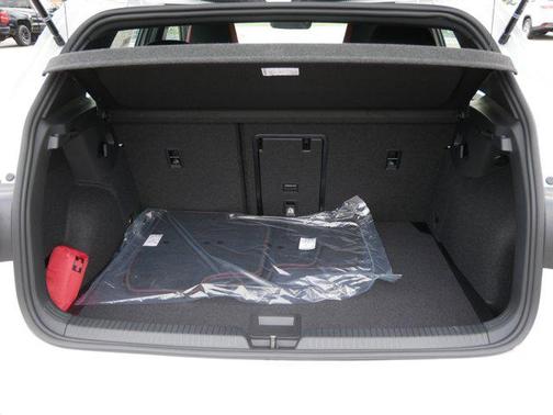 2025 Volkswagen Golf GTI 2.0T S DSG