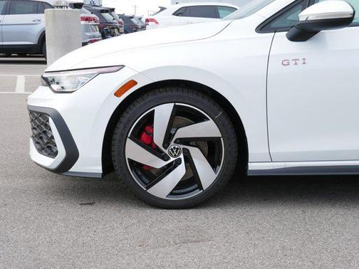 2025 Volkswagen Golf GTI 2.0T S DSG