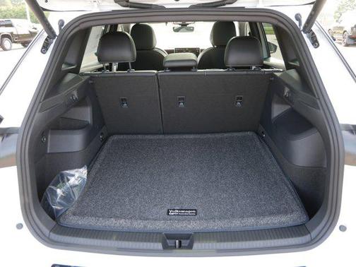 2025 Volkswagen Tiguan 2.0T SE R-Line Black 4MOTION