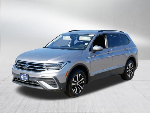Pyrite Silver Metallic 2024 Volkswagen Tiguan 2.0T S 4MOTION