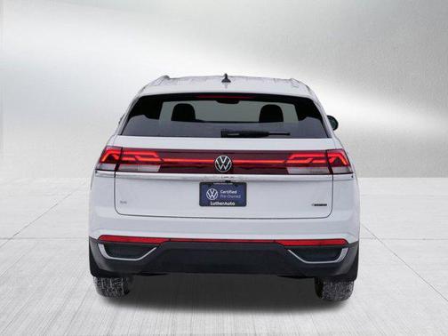 2025 Volkswagen Atlas Cross Sport 2.0T SE