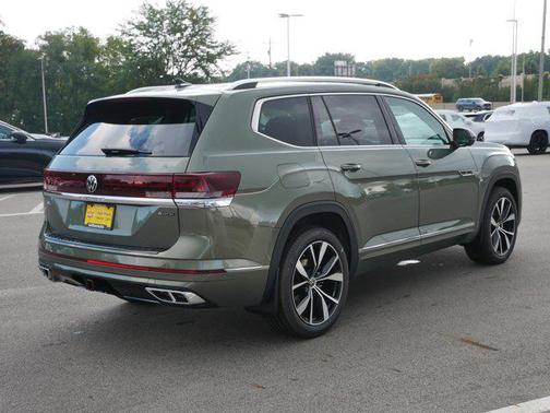 2026 Volkswagen Atlas 2.0T SEL Premium R-Line 4MOTION