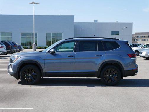 2025 Volkswagen Atlas 2.0T SE w/Technology 4MOTION