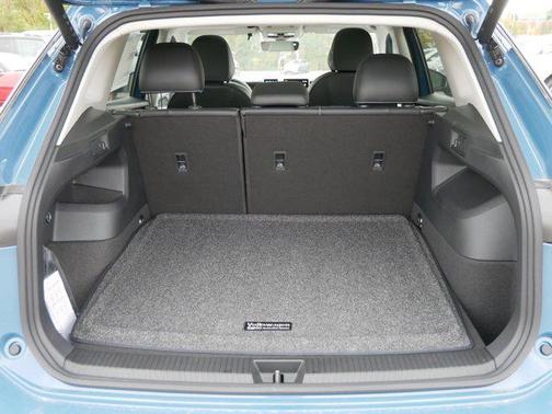 2025 Volkswagen Tiguan 2.0T SE 4MOTION