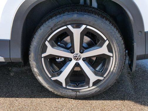 2026 Volkswagen Tiguan 2.0T SE 4MOTION