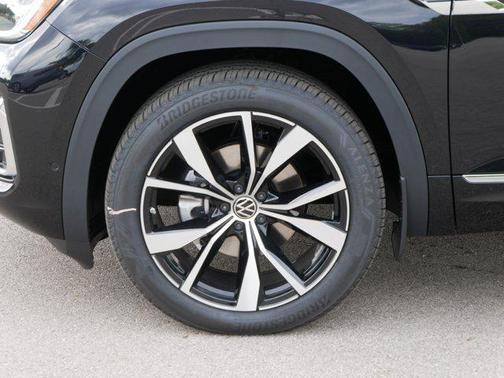 2026 Volkswagen Atlas 2.0T SEL Premium R-Line 4MOTION