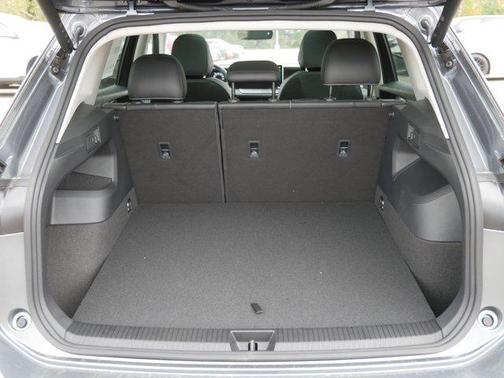 2025 Volkswagen Tiguan 2.0T SE 4MOTION