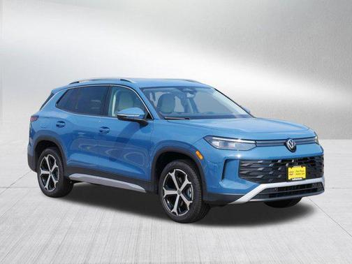 2025 Volkswagen Tiguan 2.0T SE 4MOTION