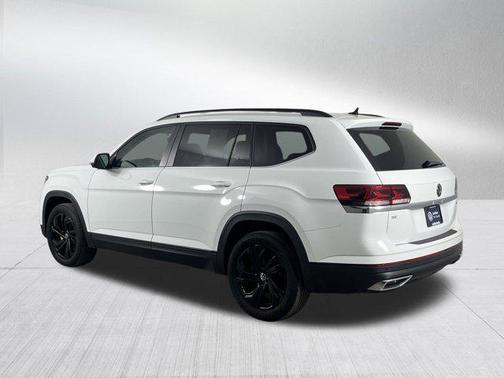 2023 Volkswagen Atlas 2.0T SE w/Technology 4MOTION