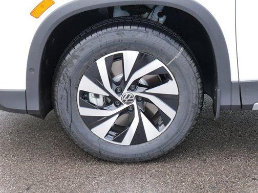 2025 Volkswagen Tiguan 2.0T S 4MOTION