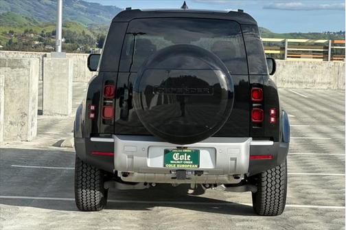 2025 Land Rover Defender 90 P300 S