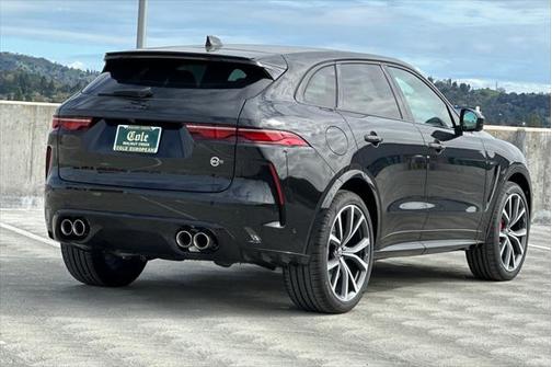 2025 Jaguar F-PACE SVR P550 AWD Automatic