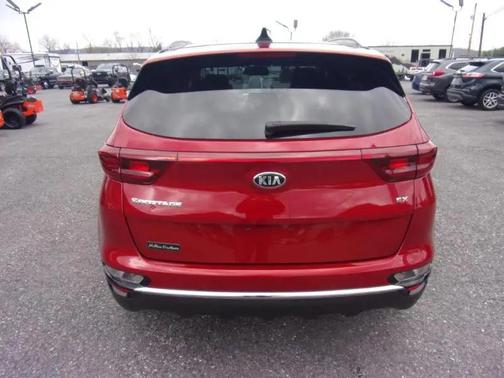 2022 Kia Sportage EX