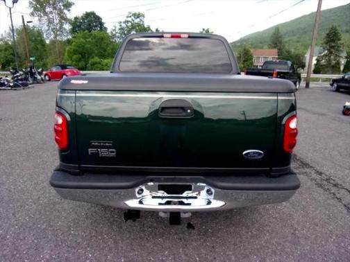2003 Ford F-150 XLT SuperCrew