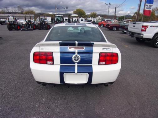 2007 Ford Shelby GT500 Base