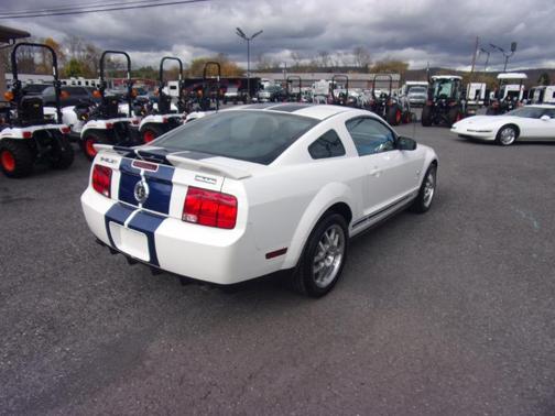 2007 Ford Shelby GT500 Base