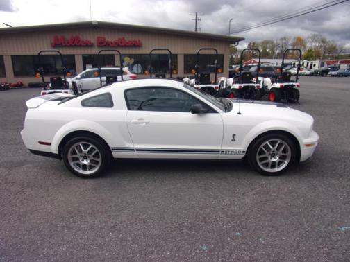 2007 Ford Shelby GT500 Base