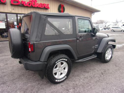 2017 Jeep Wrangler Sport