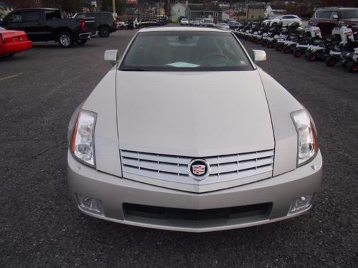 2006 Cadillac XLR Base