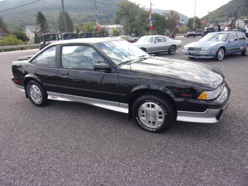 1988 Chevrolet Cavalier Base