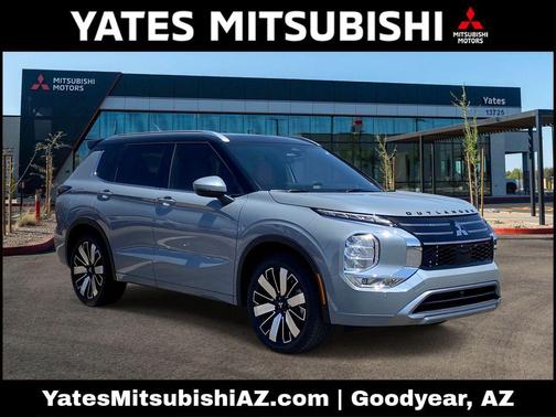 Gray / Black 2026 Mitsubishi Outlander SEL 2.5 2WD