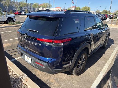 Deep Ocean Blue Pearl 2025 Nissan Pathfinder SV FWD