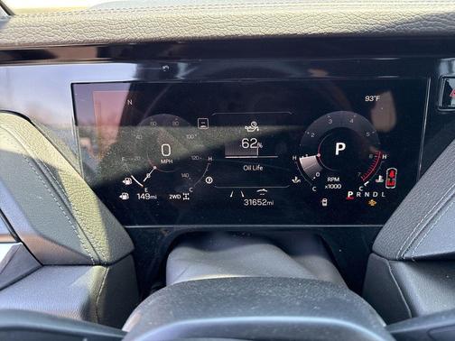 Onyx Black 2025 GMC Yukon Denali