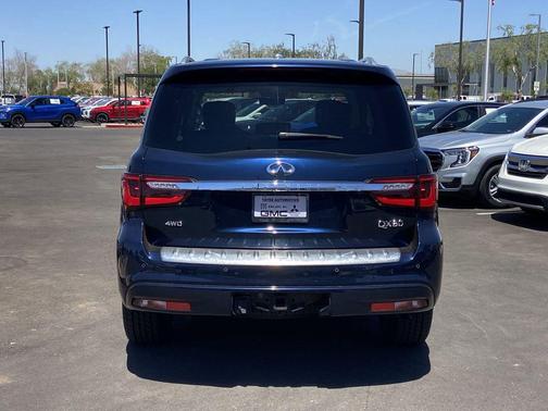 Hermosa Blue 2024 INFINITI QX80 Luxe