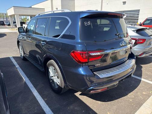 Hermosa Blue 2024 INFINITI QX80 Luxe
