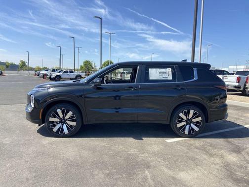 Black Diamond 2026 Mitsubishi Outlander SE 2.5 S-AWC
