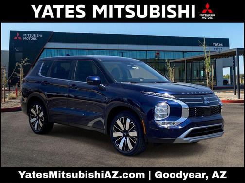 Cosmic Blue Metallic 2026 Mitsubishi Outlander SE