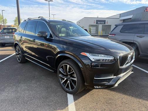 Onyx Black Metallic 2019 Volvo XC90 T6 Momentum