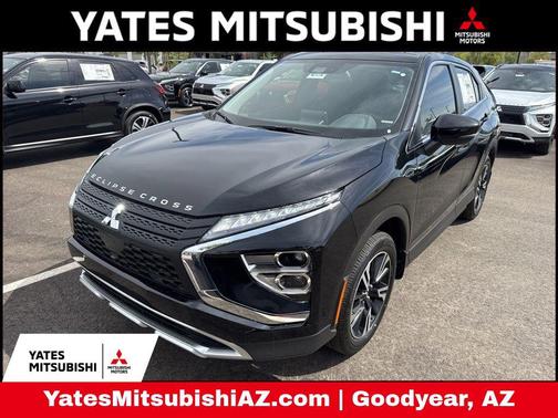 Labrador Black Pearl 2026 Mitsubishi Eclipse Cross SE