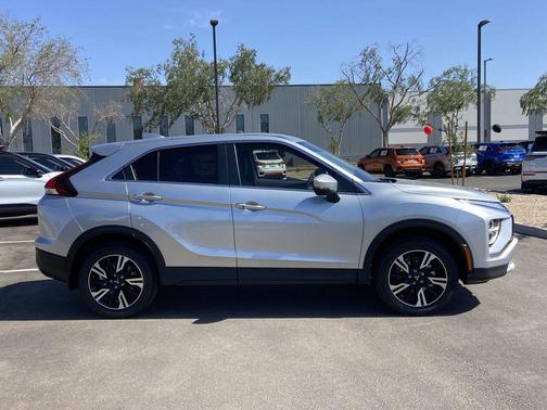 Silver Alloy 2026 Mitsubishi Eclipse Cross SE