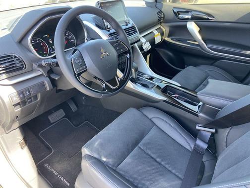 Silver Alloy 2026 Mitsubishi Eclipse Cross SE